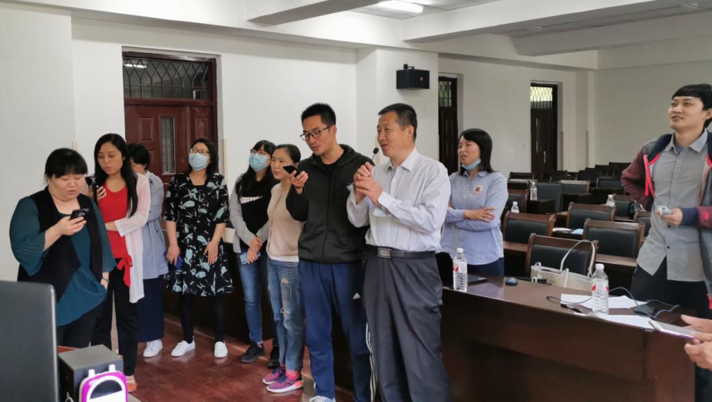 说明: E:\360MoveData\Users\lenovo\Desktop\云班会\微信图片_20200606013032.png